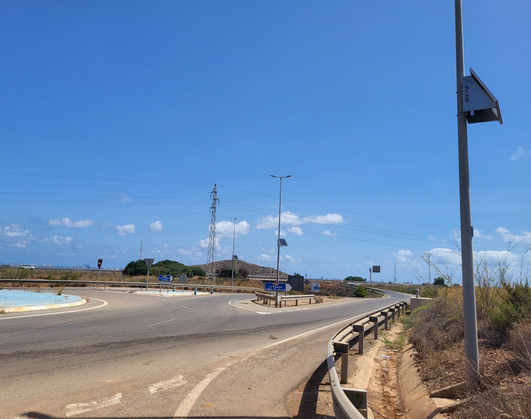 farolas solares carretera murcia ekiona 2